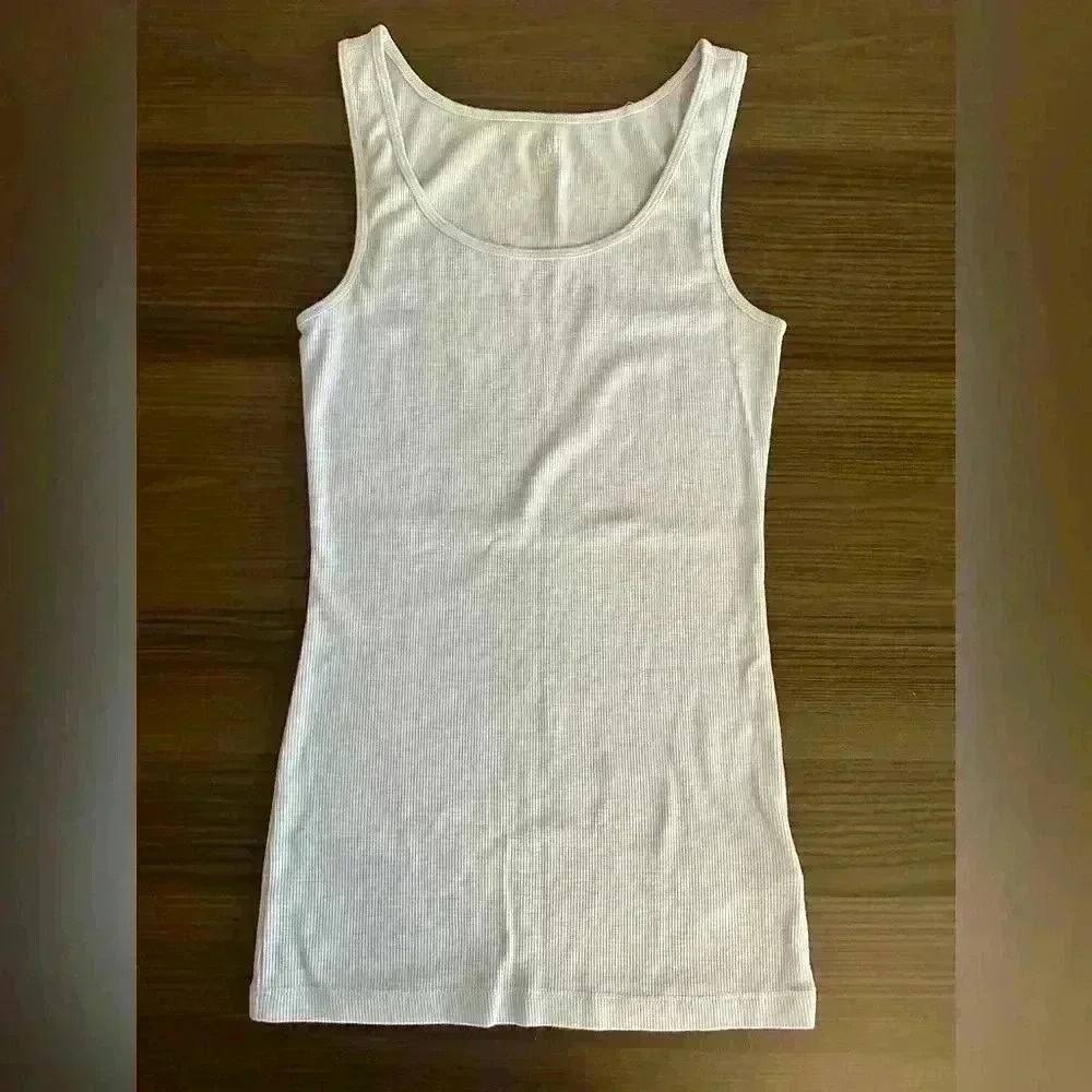 EUC Women’s Gap Tank Size S, Baby Blue